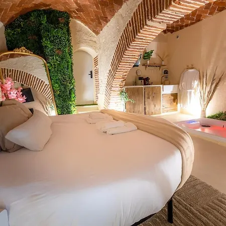 Ecrin Secret - Troglodyte Avec * Pia